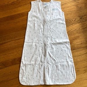 Halo Sleepsack size Medium. Never been worn!
